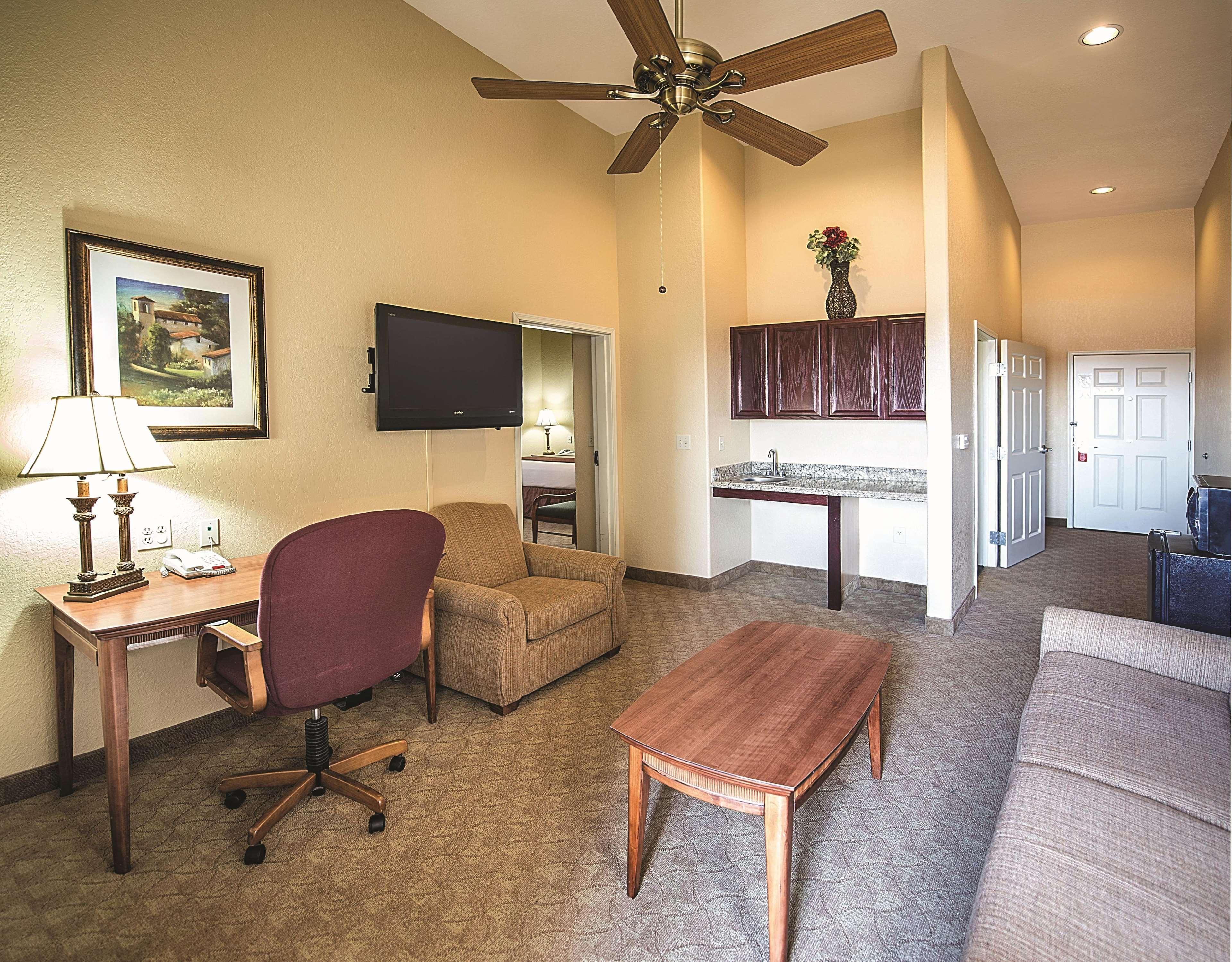 La Quinta By Wyndham Marble Falls Luaran gambar